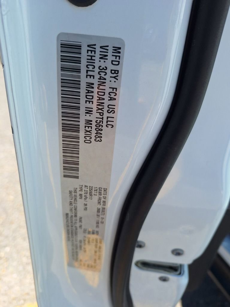 Used 2023 Jeep Compass Sport image 30