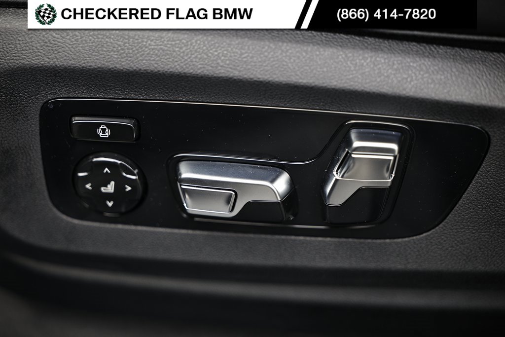 New 2026 BMW X7 M60i w/ M Sport Professional Package image 24