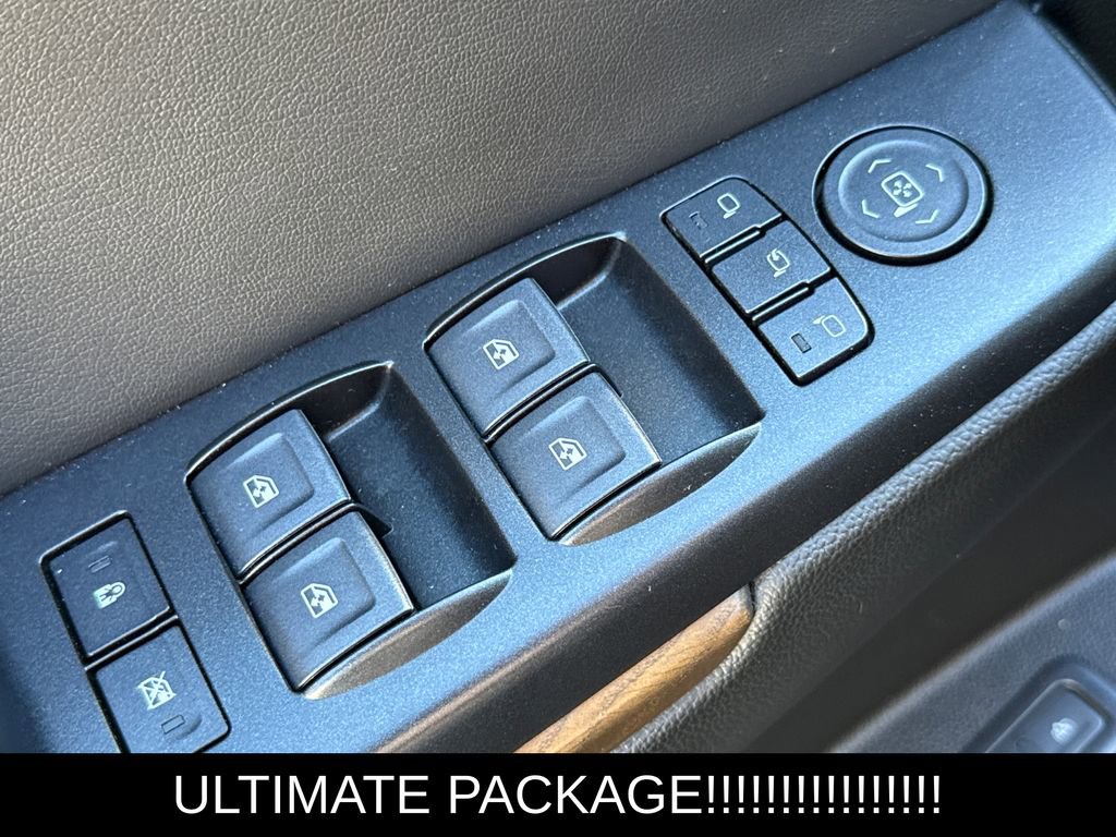 Used 2019 GMC Yukon Denali w/ Denali Ultimate Package image 21