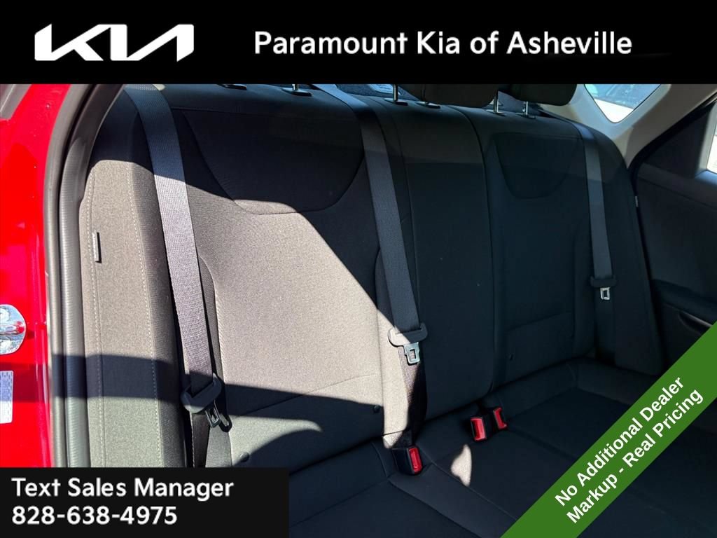 New 2026 Kia K4 FWD image 21