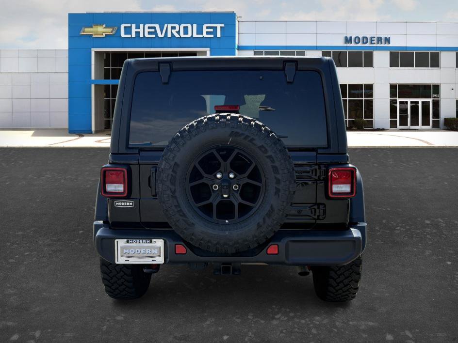 Used 2025 Jeep Wrangler Unlimited Sport AWD/4WD image 4
