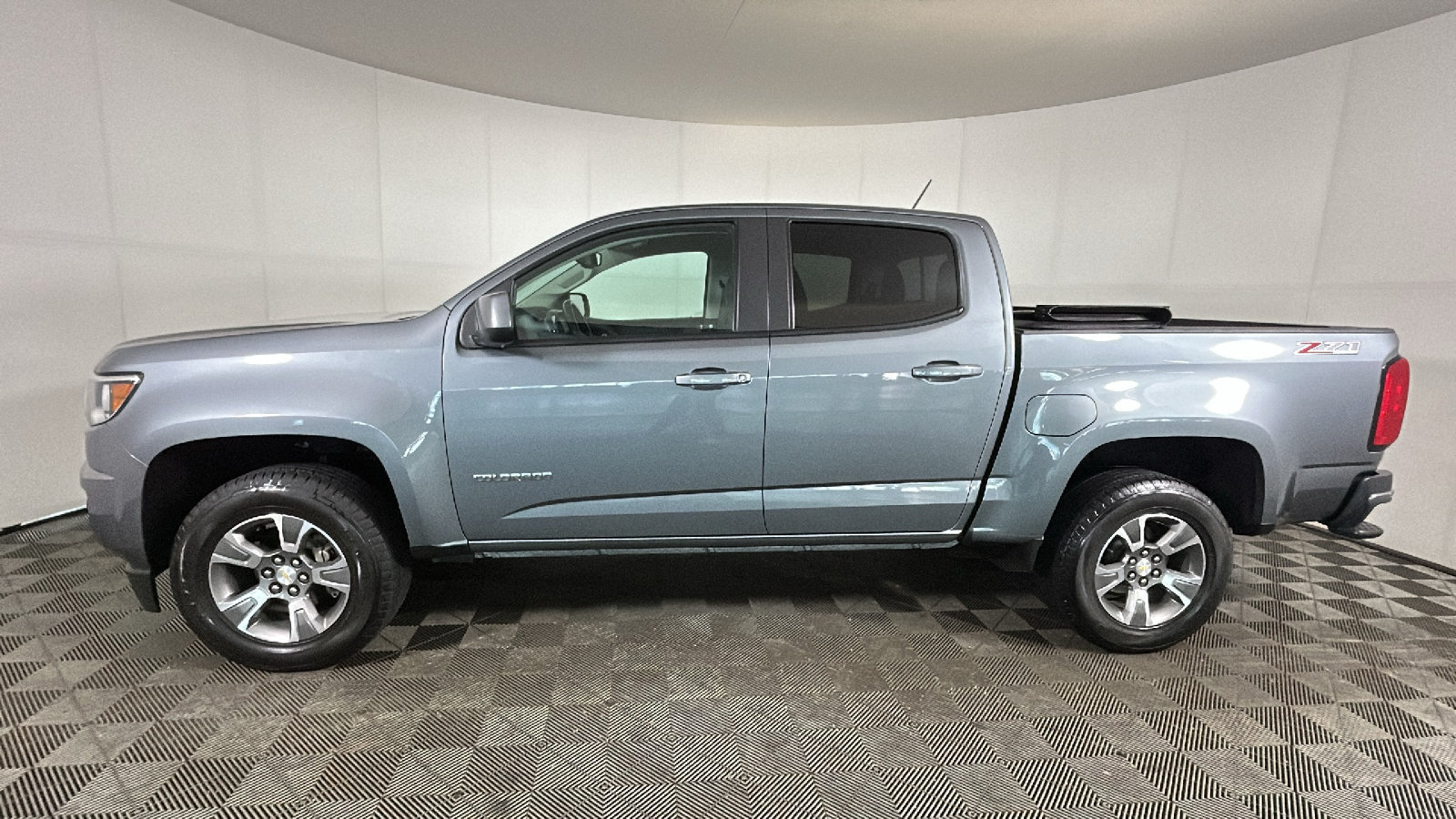 Used 2019 Chevrolet Colorado Z71 AWD/4WD image 7