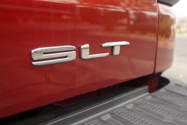Used 2019 GMC Sierra 1500 SLT w/ SLT Premium Plus Package AWD/4WD image 43