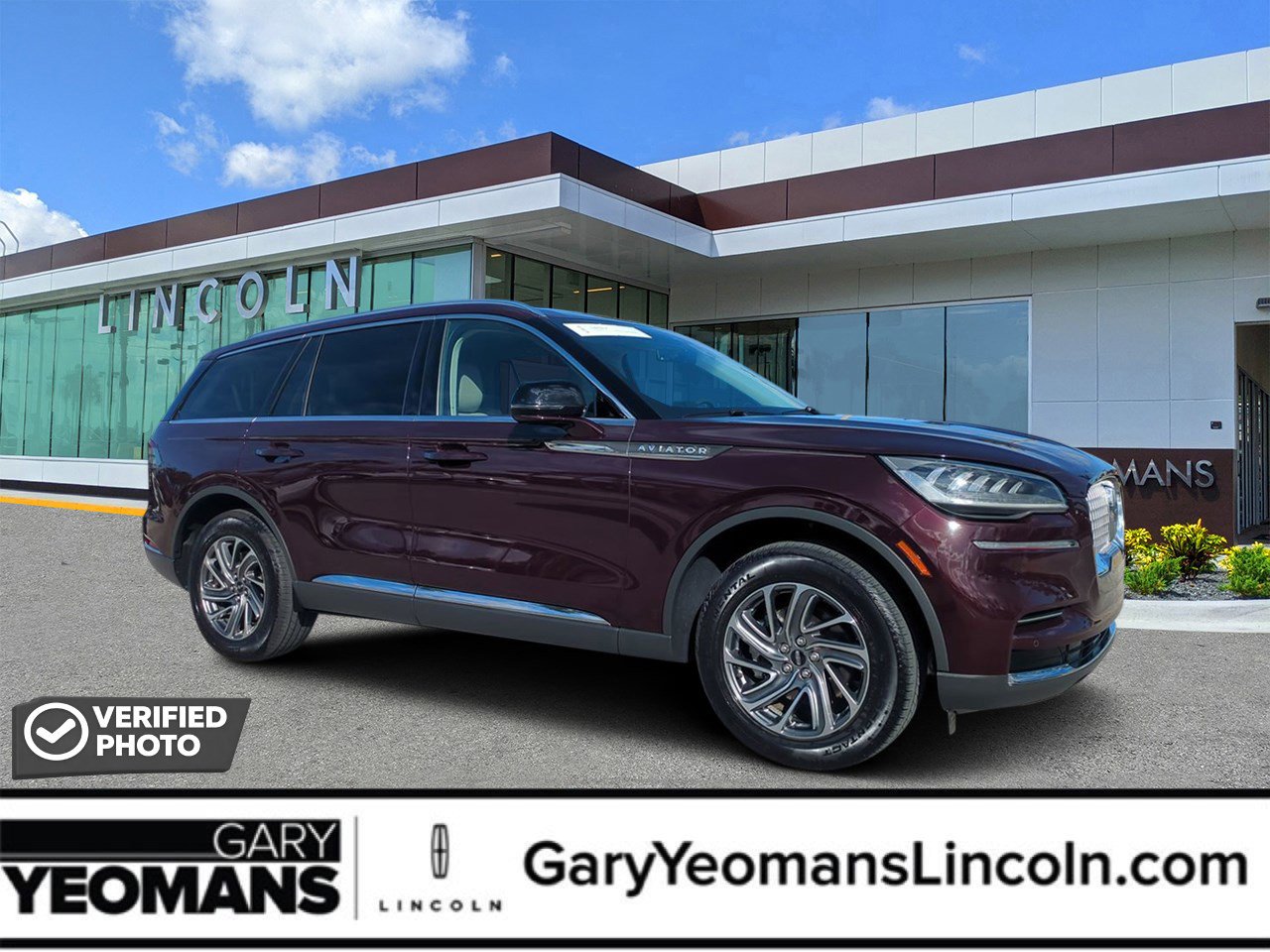 Certified 2023 Lincoln Aviator AWD w/ Class IV Trailer Tow Package image 1