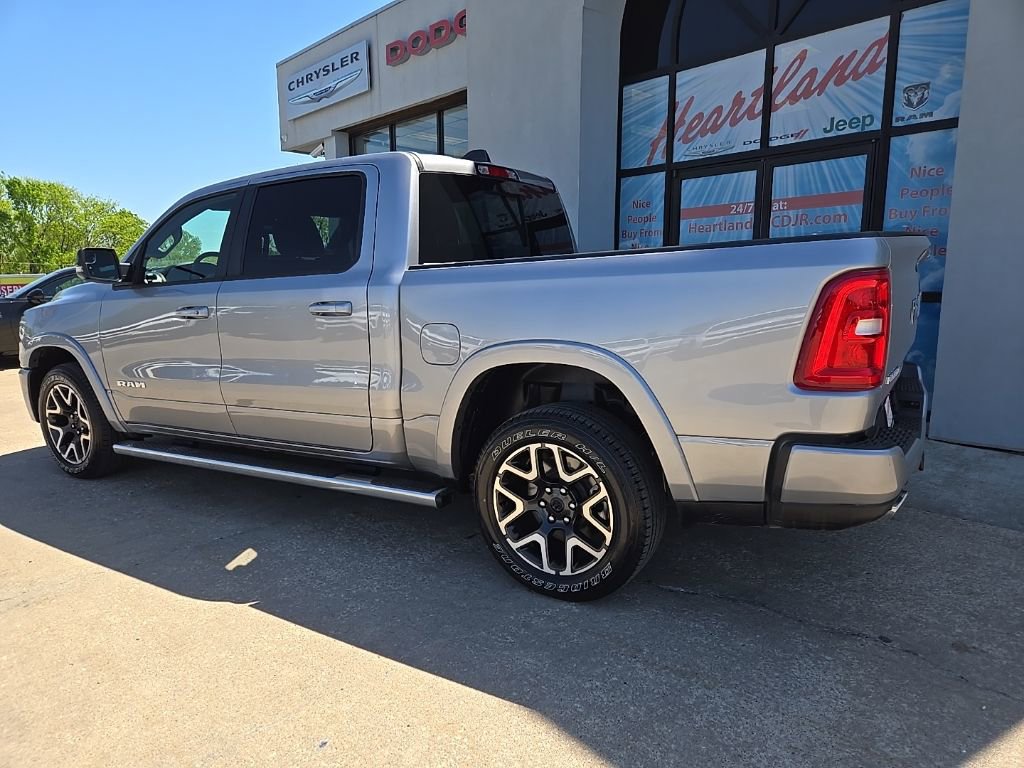 Used 2025 RAM 1500 Laramie w/ Sport Appearance Package AWD/4WD image 6