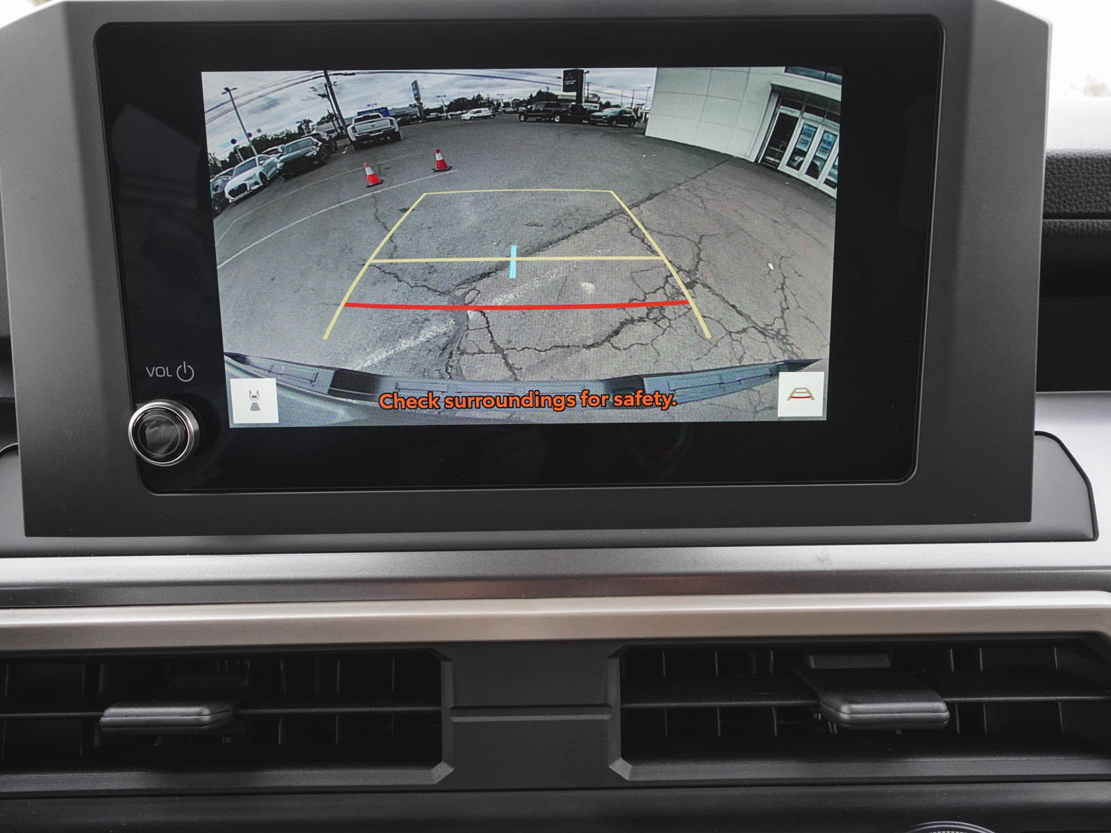 Used 2025 Toyota Tacoma SR5 image 18