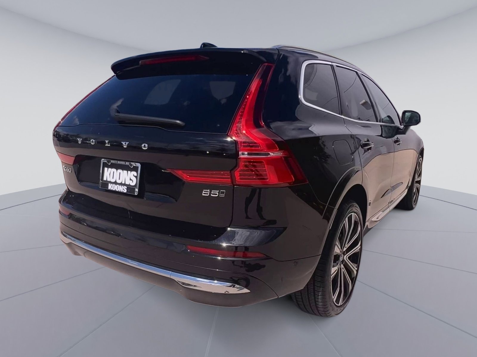 Certified 2023 Volvo XC60 B5 Ultimate w/ Climate Package AWD/4WD image 11