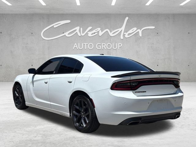 Used 2021 Dodge Charger SXT w/ Blacktop Package RWD image 17