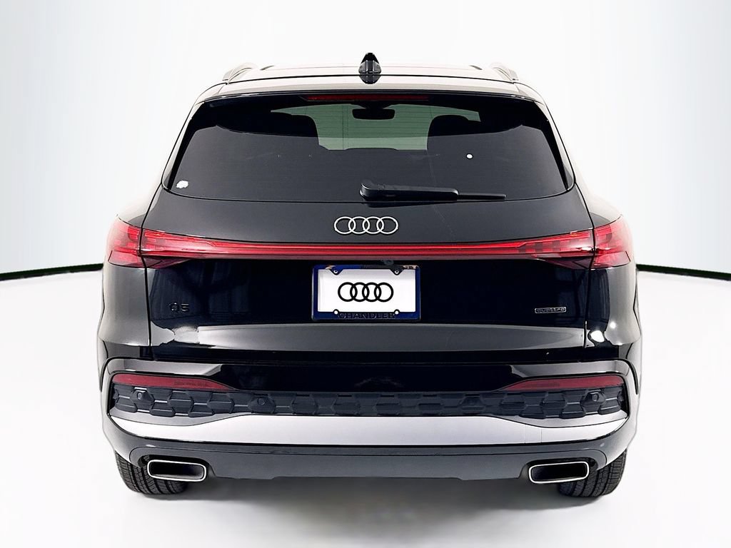 Used 2025 Audi Q5 Premium w/ Convenience Package AWD/4WD image 6