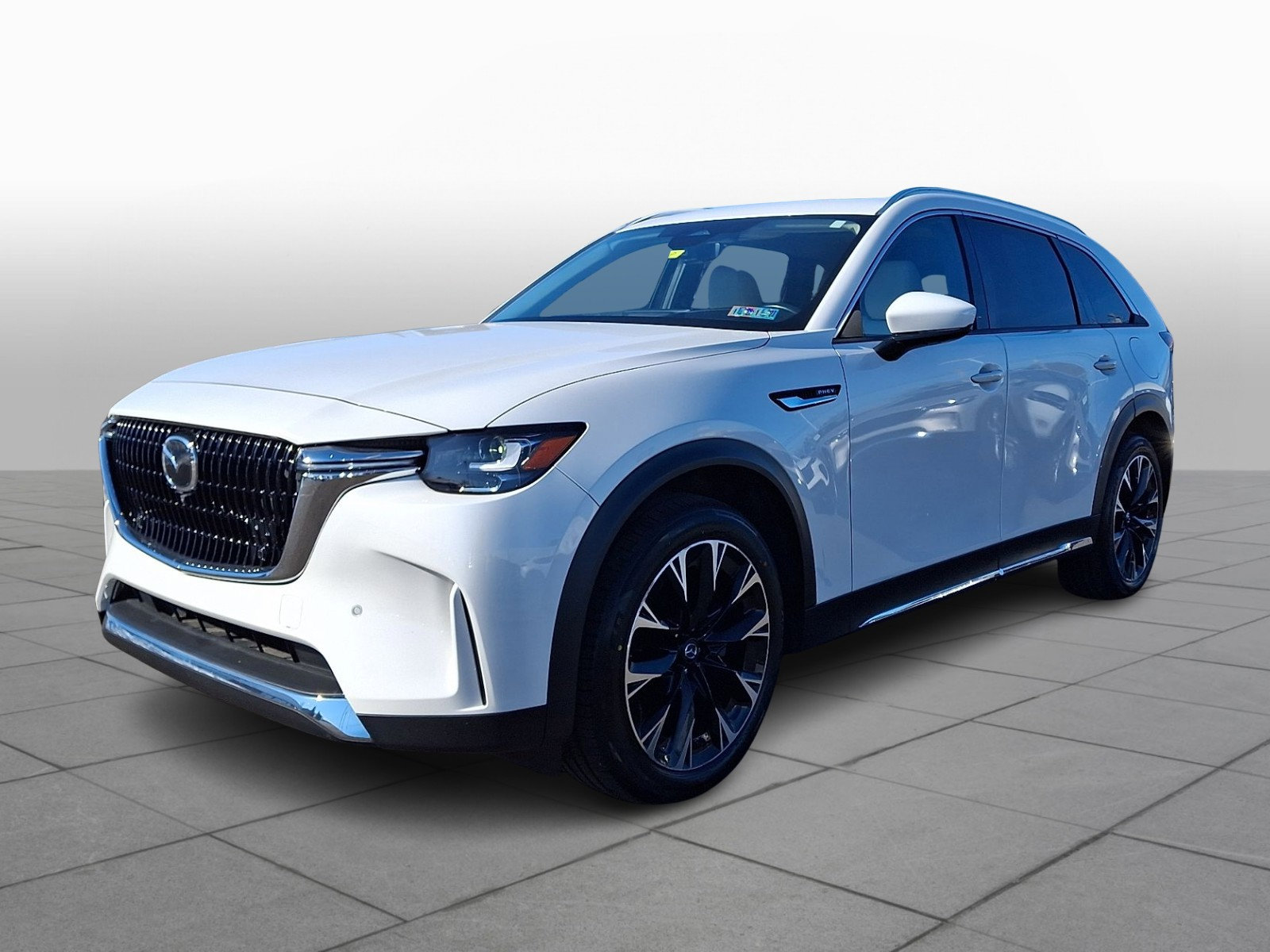 Certified 2024 MAZDA CX-90 Plug-In Hybrid w/ Premium Plus image 4