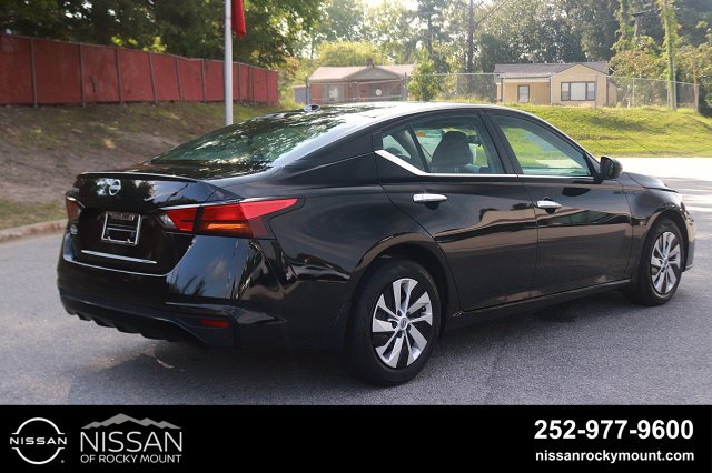 Certified 2025 Nissan Altima 2.5 S FWD image 7