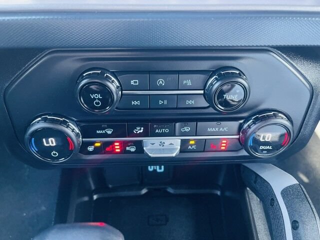 Used 2023 Ford Bronco Outer Banks w/ Sasquatch Package AWD/4WD image 26