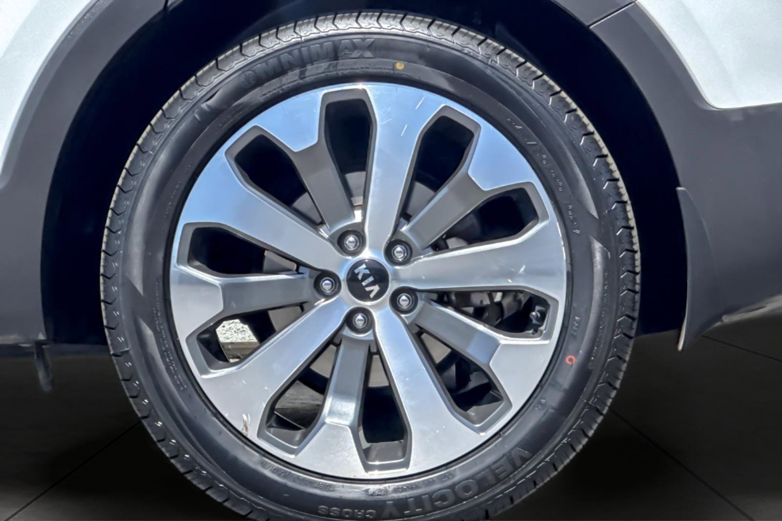 Used 2020 Kia Telluride S w/ S 8 Passenger Seating Package FWD image 26