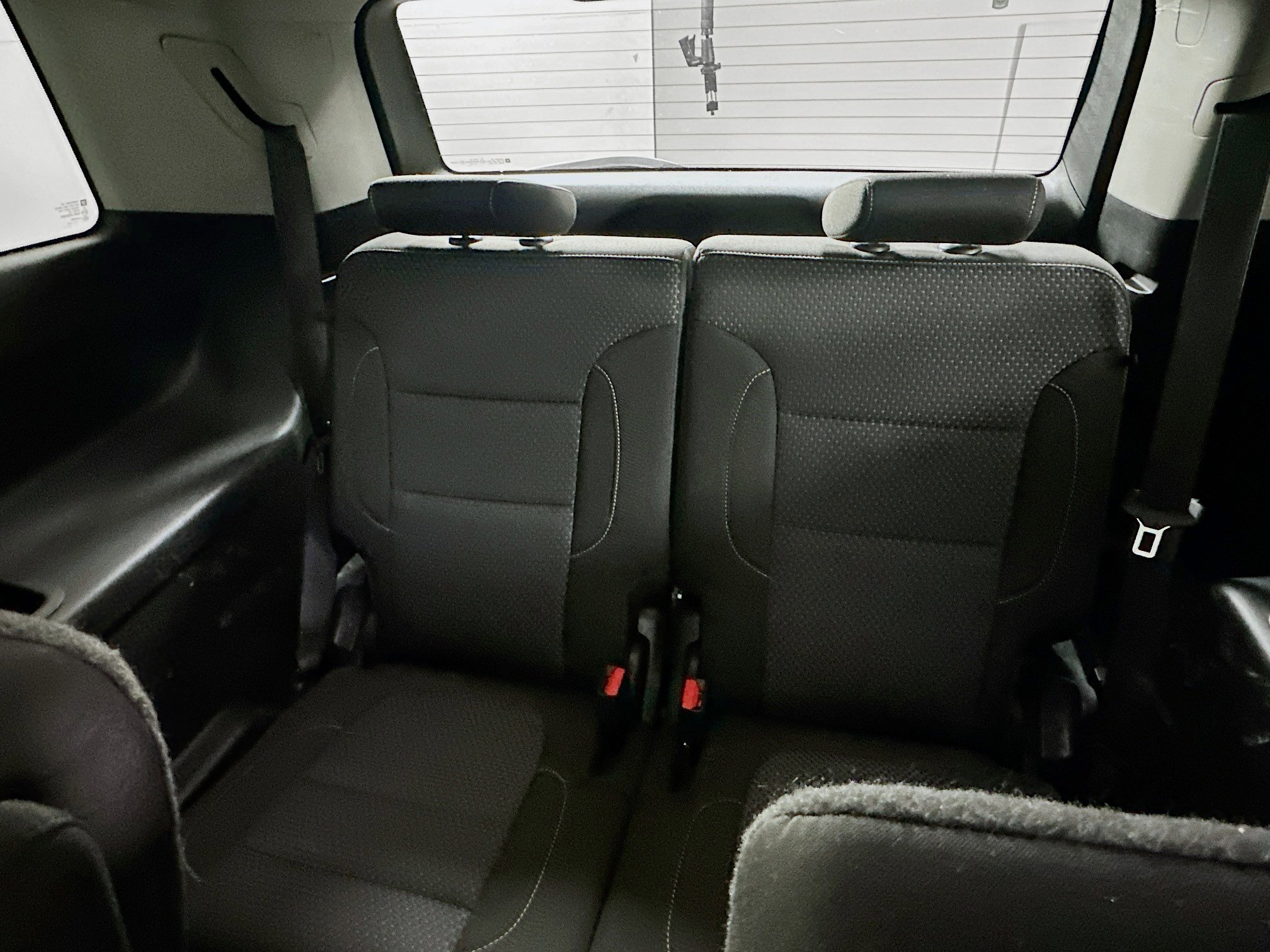 Used 2023 GMC Acadia SLE w/ Driver Convenience Package image 28