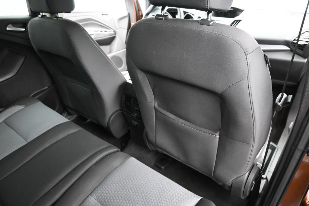 Used 2017 Ford Escape SE AWD/4WD image 23