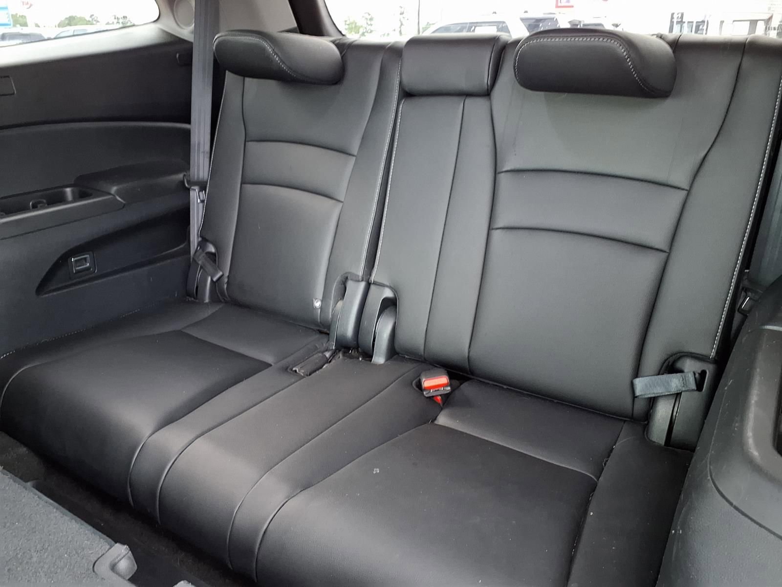 Used 2020 Honda Pilot Touring image 18