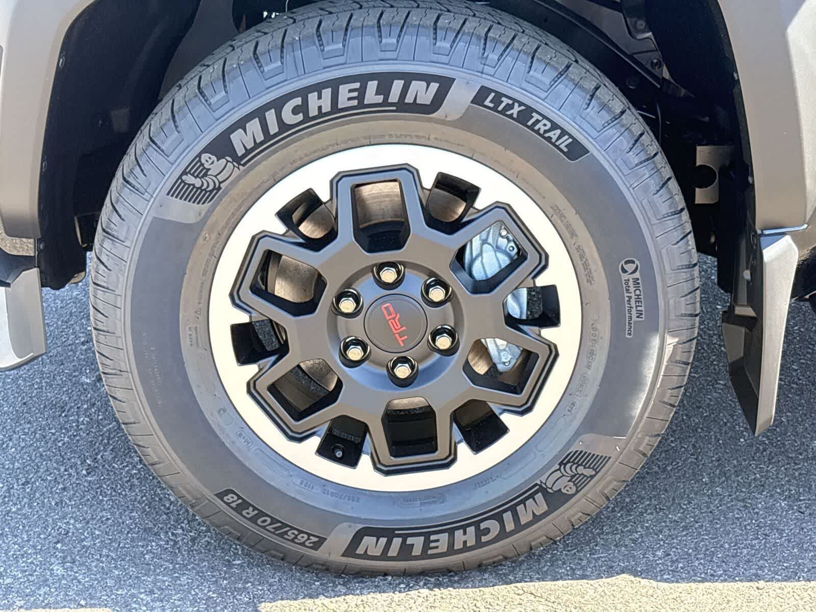 New 2025 Toyota 4Runner TRD Off-Road AWD/4WD image 10