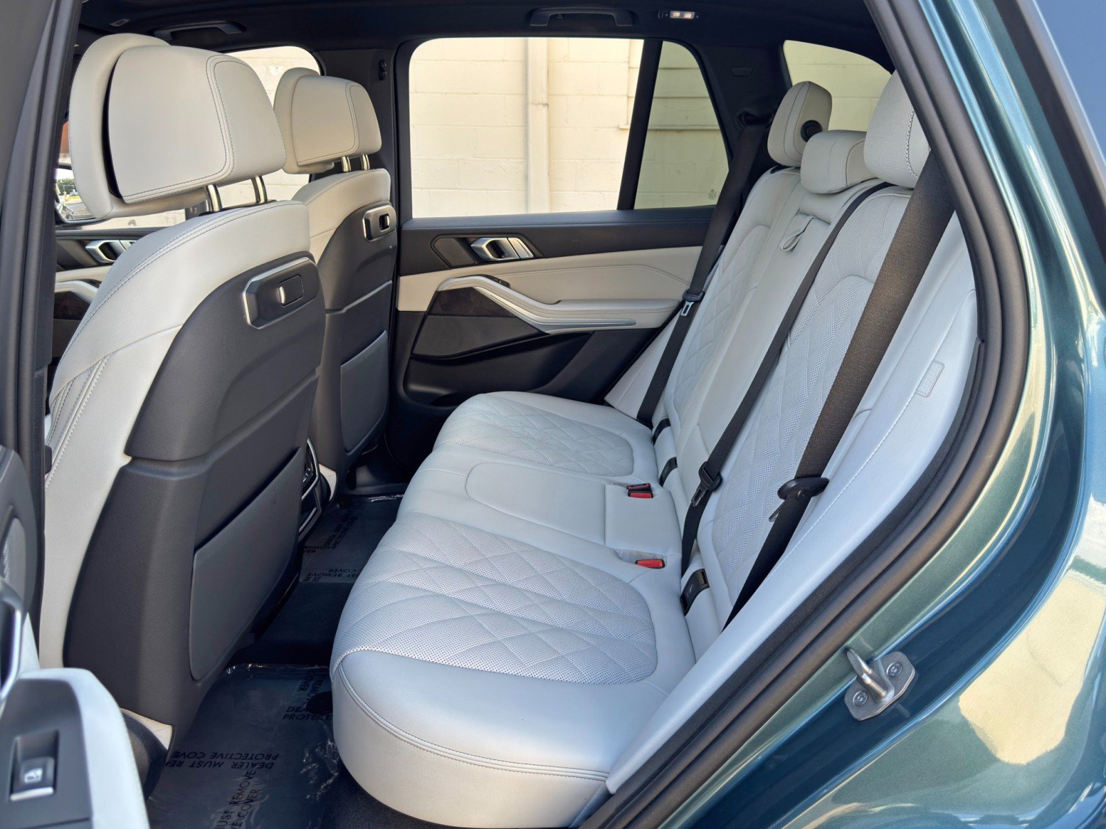 Used 2025 BMW X5 sDrive40i w/ Climate Comfort Package RWD image 49