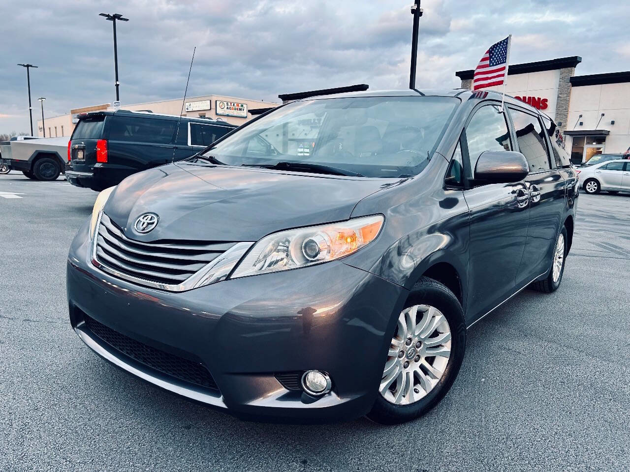 Used 2013 Toyota Sienna XLE
