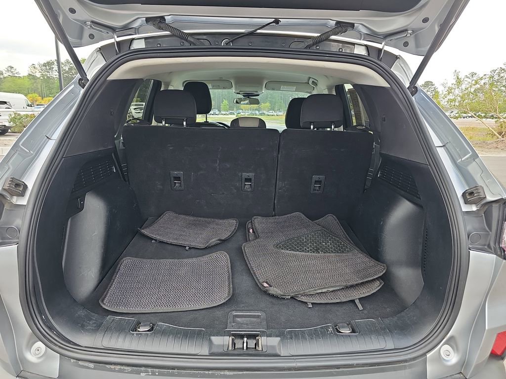 Used 2022 Ford Escape SE image 15