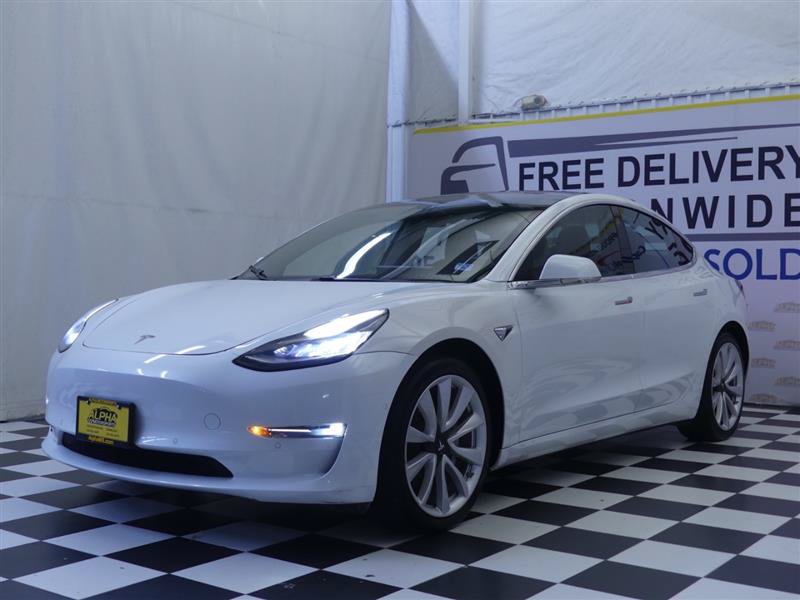 Used 2018 Tesla Model 3 Long Range RWD image 3