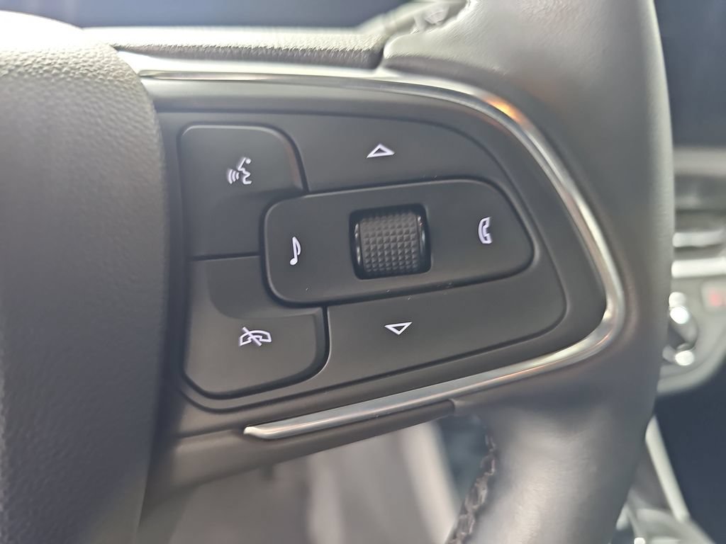 Used 2024 Buick Envista Preferred w/ Convenience I Package FWD image 23
