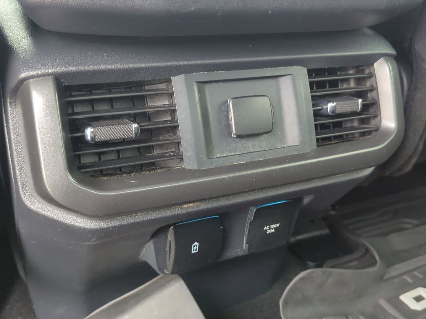 Used 2024 Ford F150 XLT w/ Equipment Group 302A MID image 22