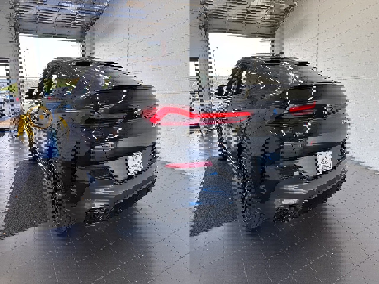 New 2026 BMW X6 M60i image 6