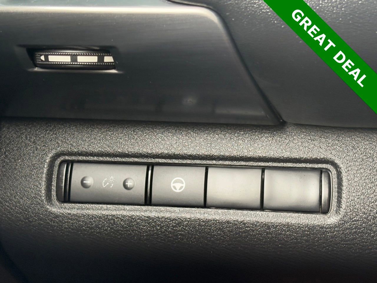 Used 2023 Nissan Pathfinder Rock Creek AWD/4WD image 22