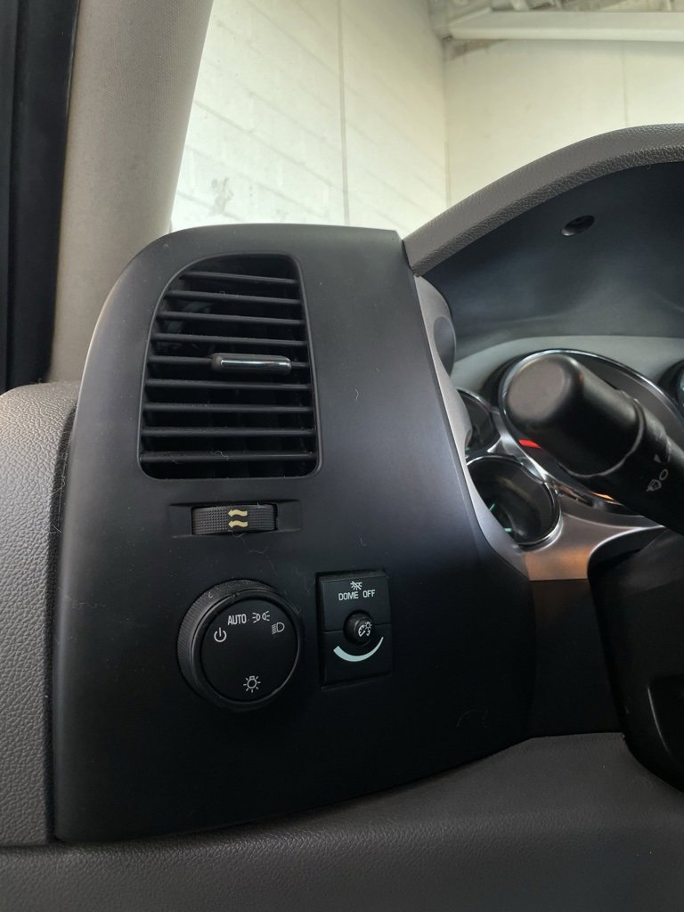 Used 2010 Chevrolet Silverado 2500 W/T image 20