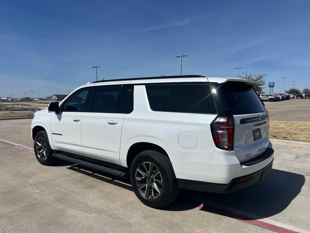 Used 2024 Chevrolet Suburban Z71 w/ Luxury Package image 4