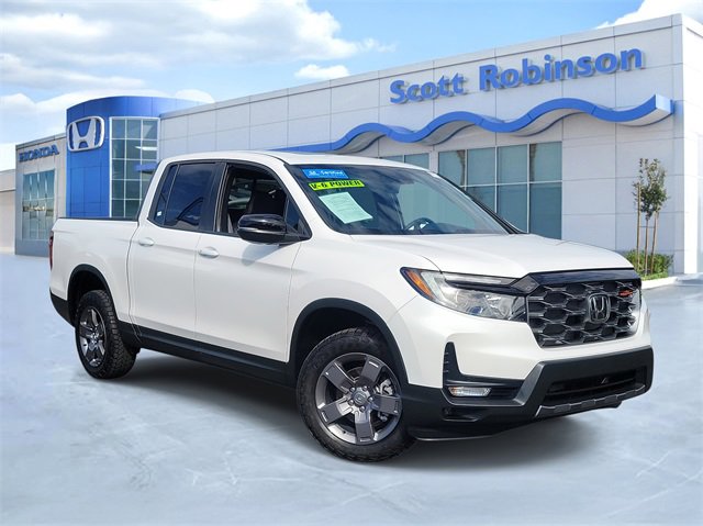 Certified 2024 Honda Ridgeline TrailSport image 1
