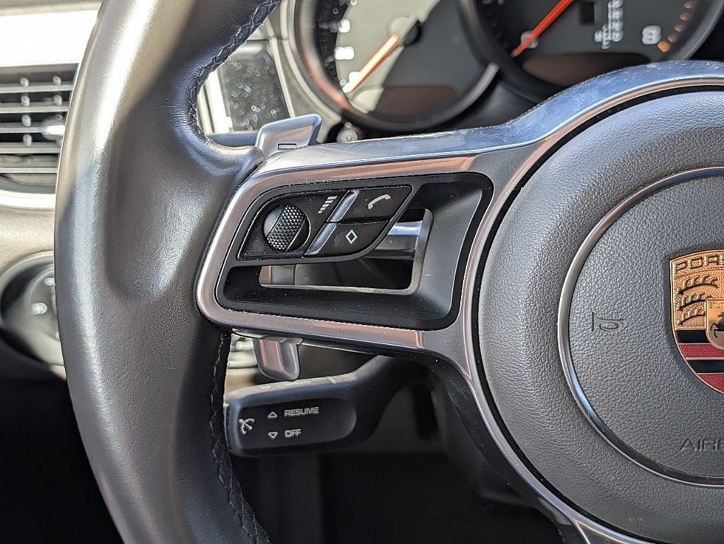 Used 2017 Porsche Macan AWD/4WD image 8