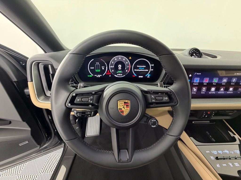 Used 2026 Porsche Cayenne S AWD/4WD image 25