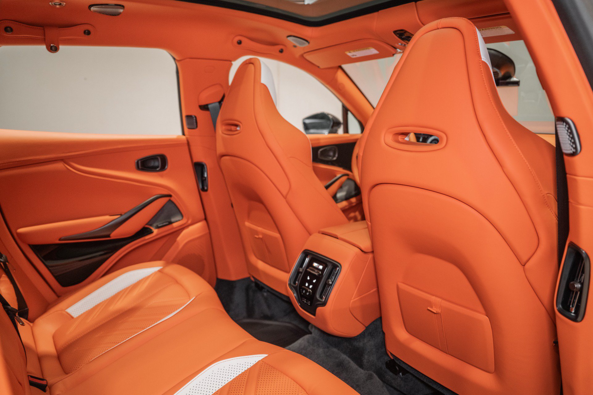 New 2026 Aston Martin DBX 707 AWD/4WD image 18