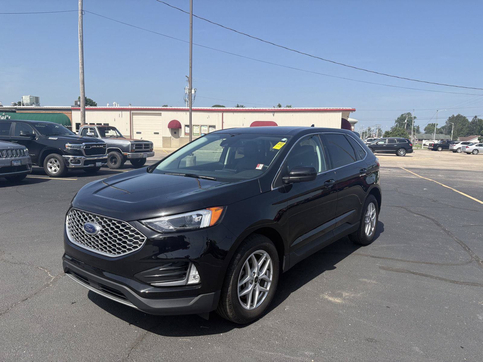 Used 2023 Ford Edge SEL w/ Convenience Package AWD/4WD image 22