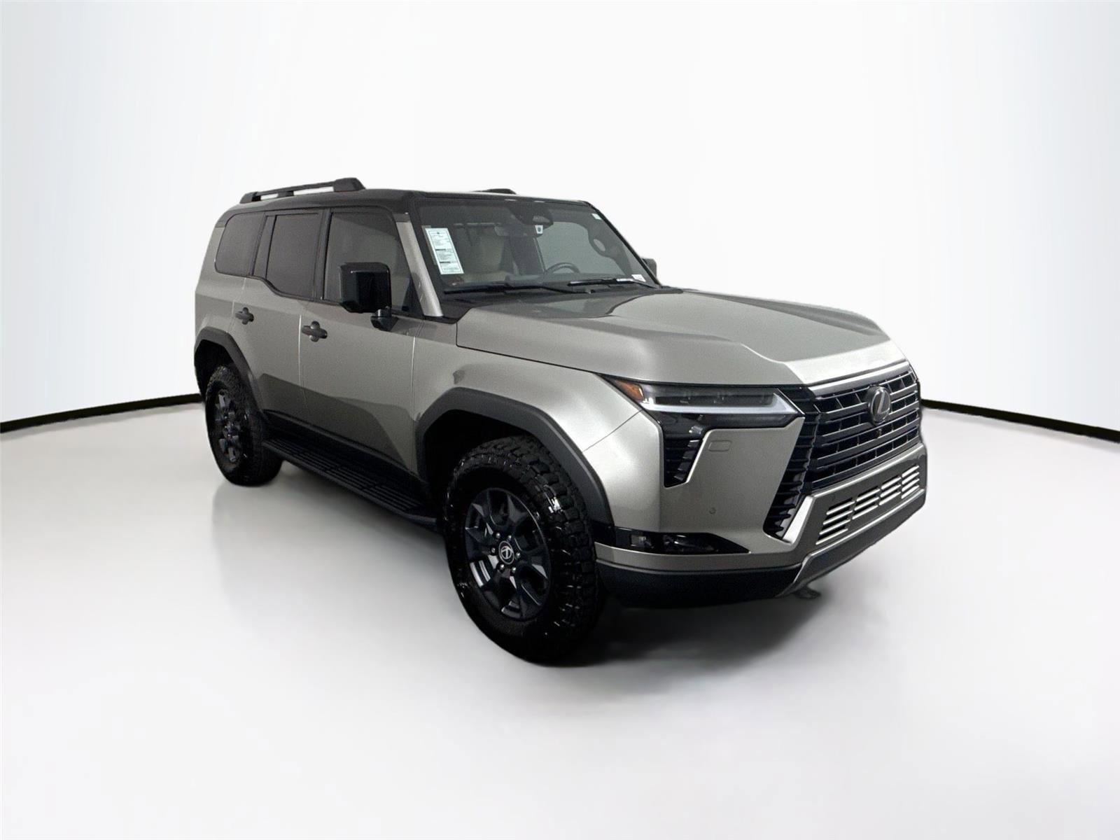 Used 2024 Lexus GX 550 image 4