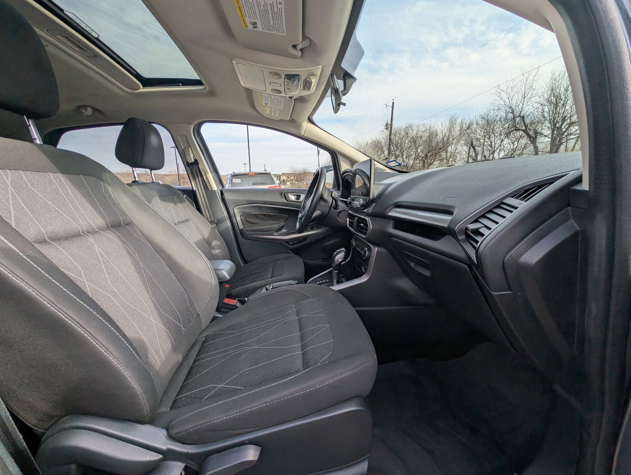 Used 2019 Ford EcoSport SE w/ SE Convenience Package FWD image 19