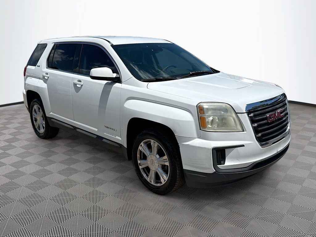 Used 2017 GMC Terrain SLE FWD image 4
