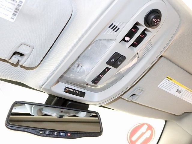 Used 2011 GMC Terrain SLT image 19