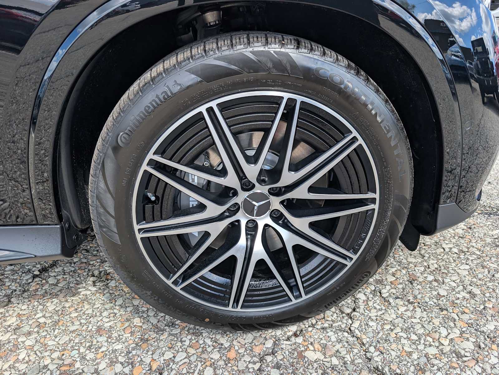 New 2027 Mercedes-Benz GLC 53 AMG 4MATIC image 3
