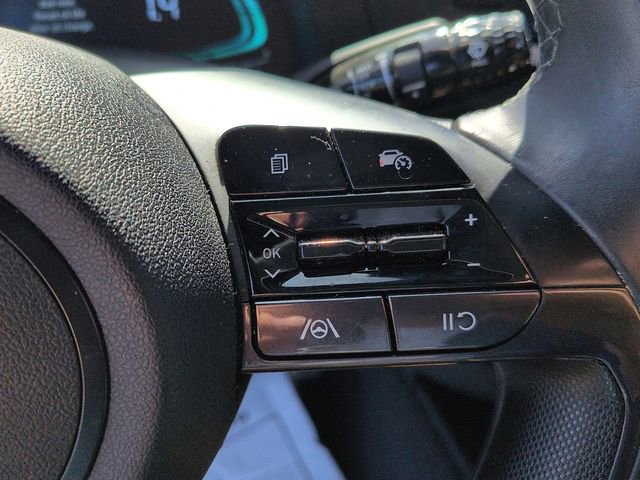 Used 2025 Hyundai Elantra Sport FWD image 17