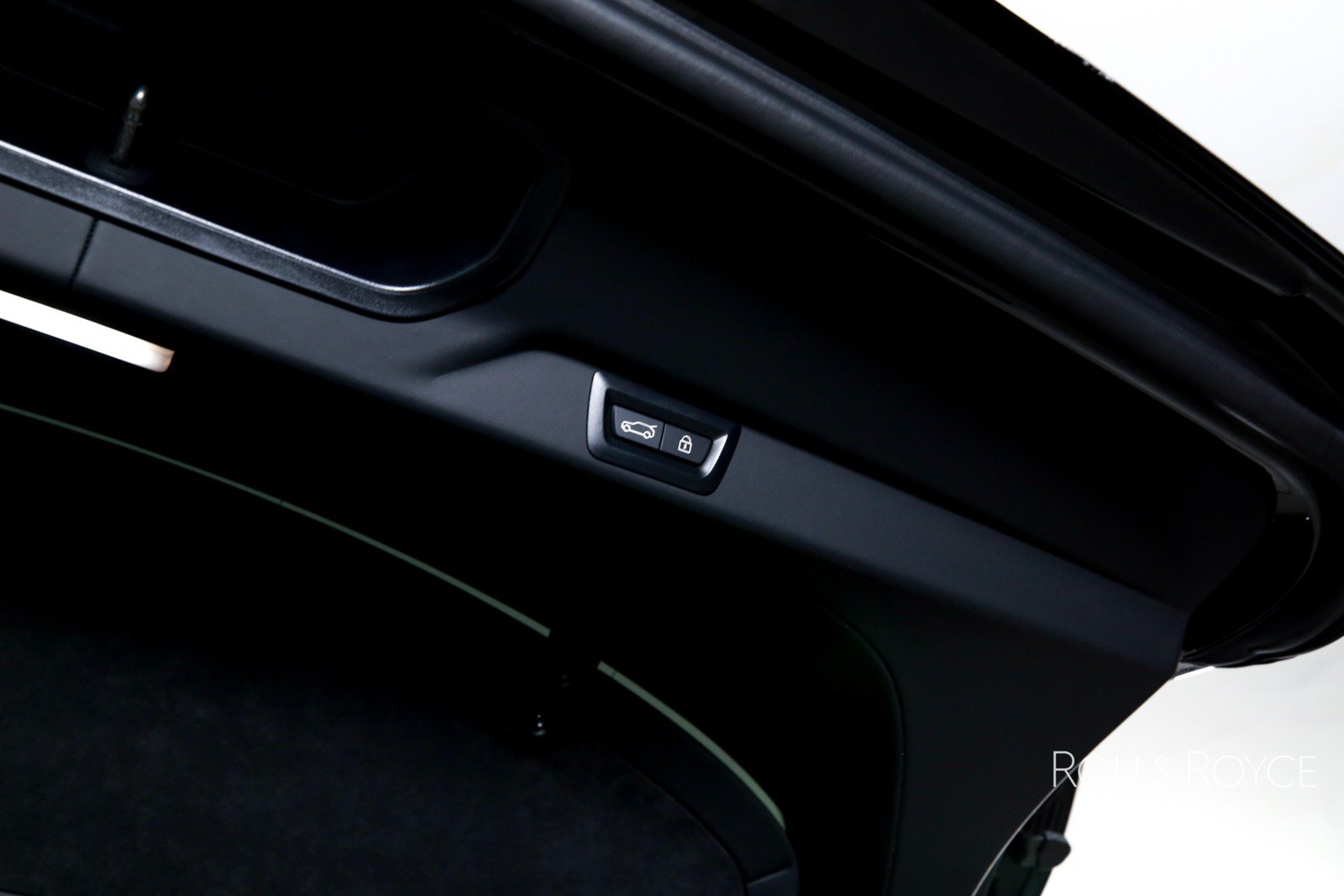 New 2027 Rolls-Royce Cullinan Black Badge AWD/4WD image 28