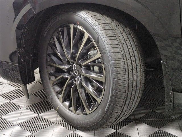 New 2025 INFINITI QX80 Autograph image 13