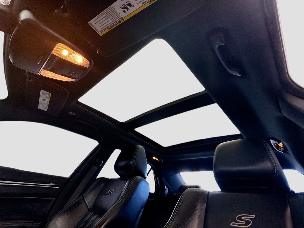 Used 2019 Chrysler 300 S w/ S Model Appearance Package image 23