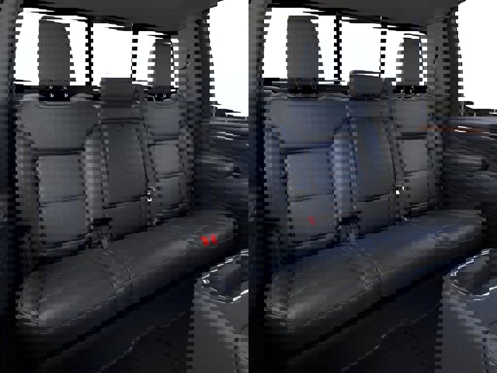 New 2026 GMC Sierra 2500 Denali w/ Denali Reserve Package image 17