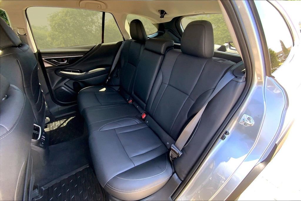 Certified 2025 Subaru Outback Limited image 21