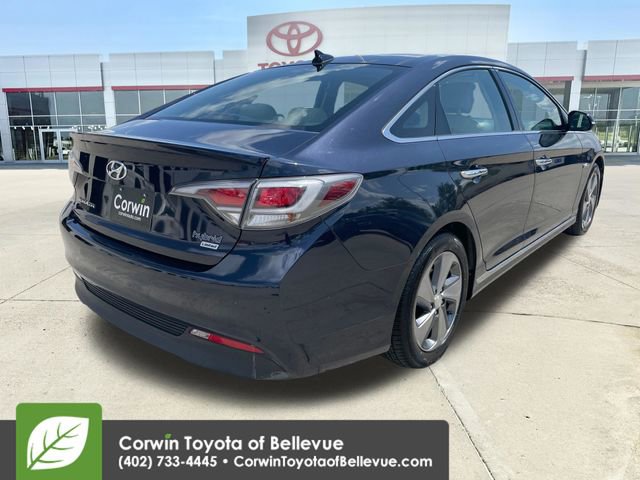 Used 2017 Hyundai Sonata Limited w/ Ultimate Package 02 FWD image 5