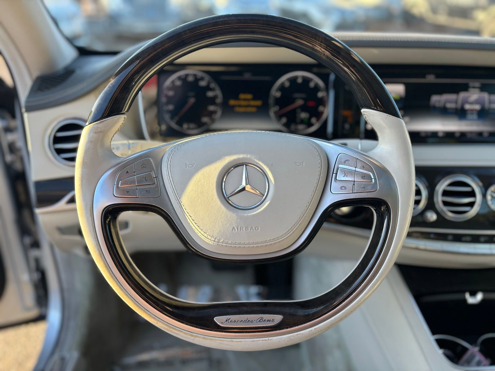 Used 2016 Mercedes-Benz S 550 Sedan image 17