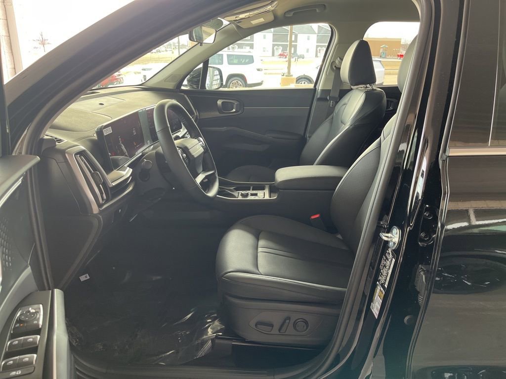New 2026 Kia Sorento S image 10
